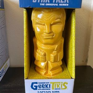 Geeki tiki Star Trek Captain Kirk